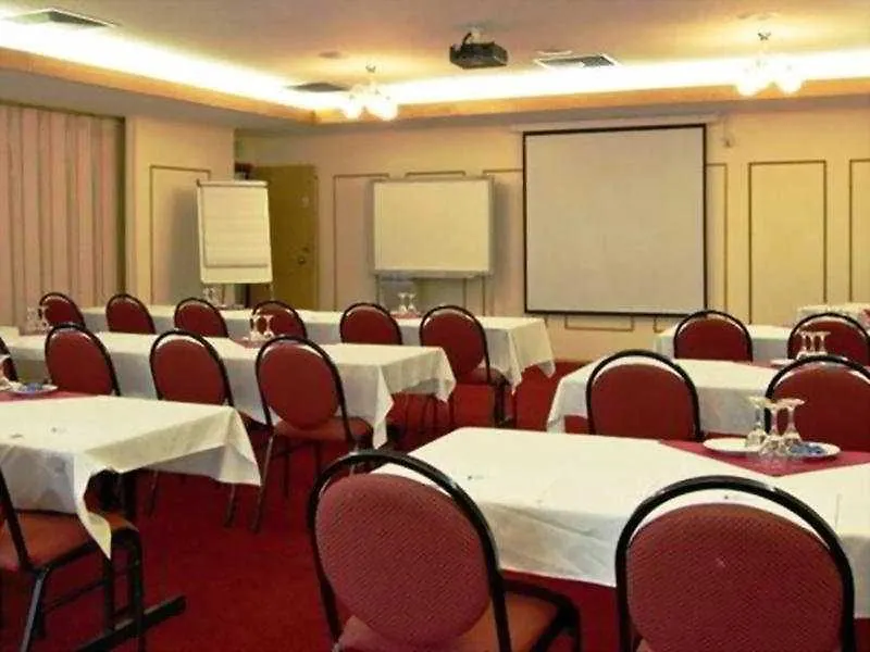 Centrepoint Motor Inn Rockhampton Motel