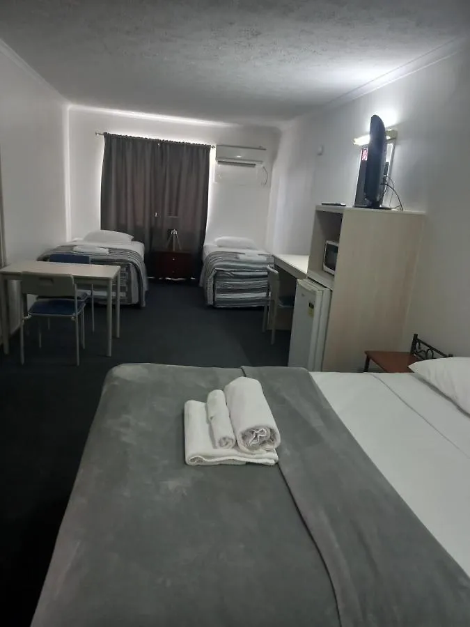 Centrepoint Motor Inn Rockhampton Motel